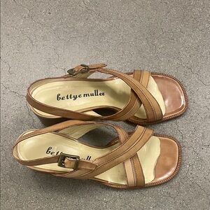 Bettye Muller Tan Strappy Sandals